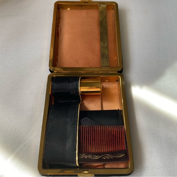 Ladies Antique Evening Purse Case Black Velvet With Pearls Gold Mesh Handle - Picture 5 of 10